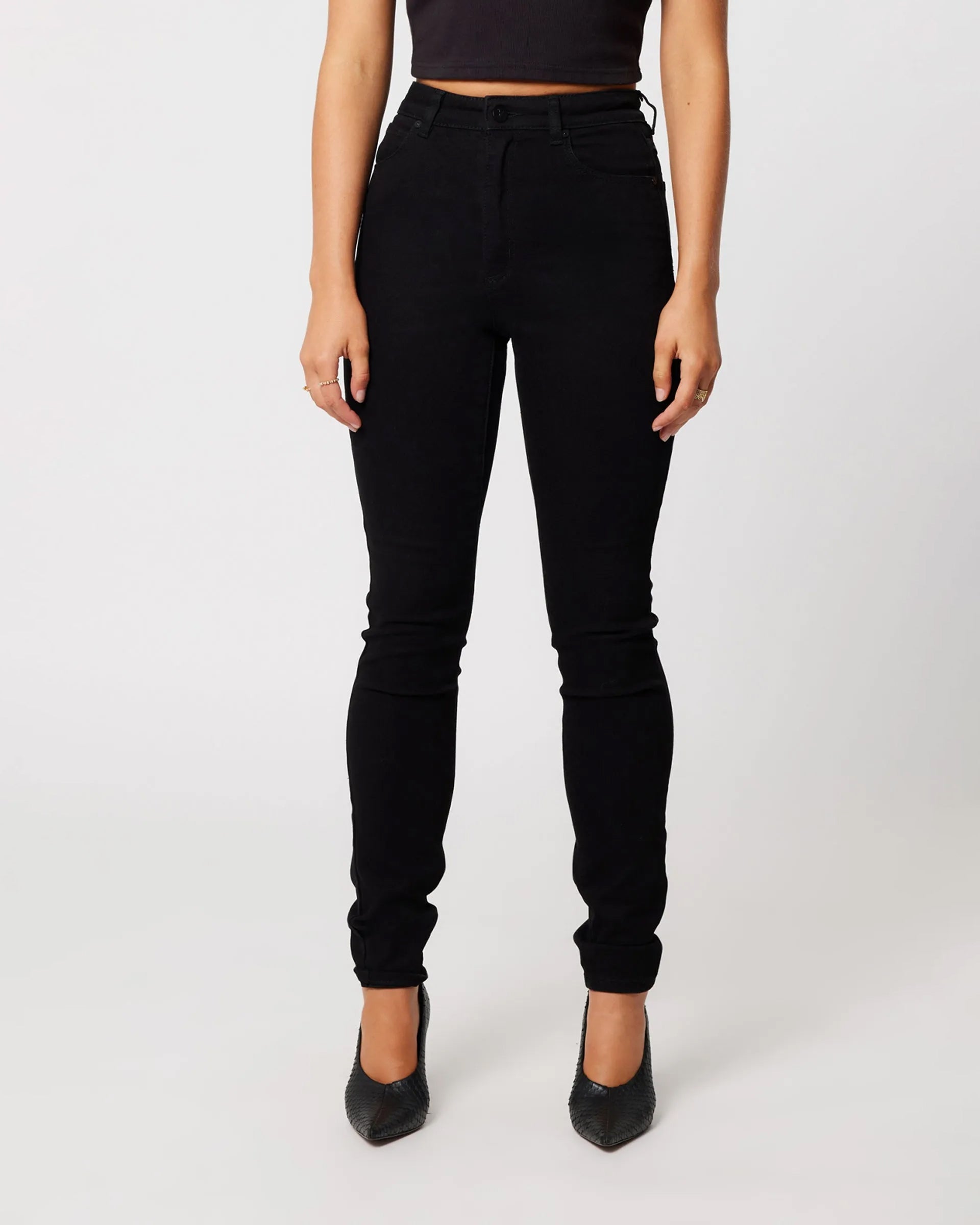 94 Skinny Black Magic Jean