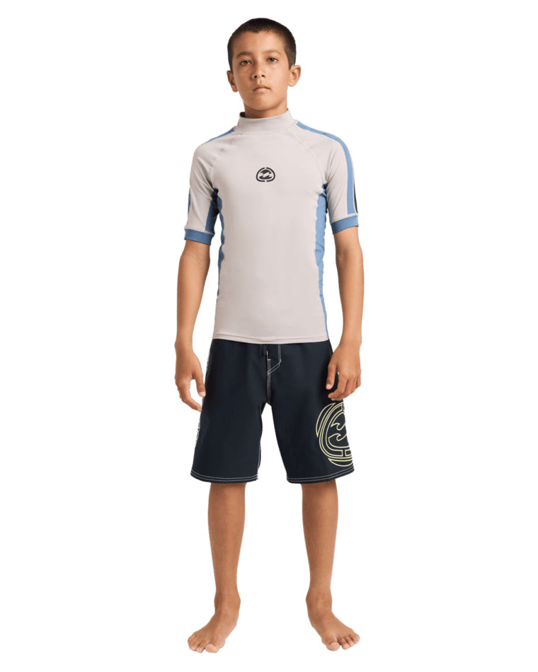 Boys Spec 73 Pf Short Sleeve Rashguard