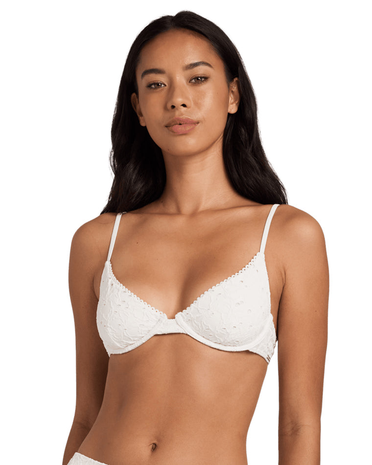 Eye On You Demi Underwire Top