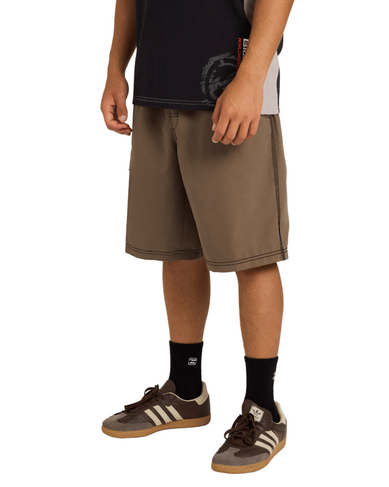 Throw On Boardshort