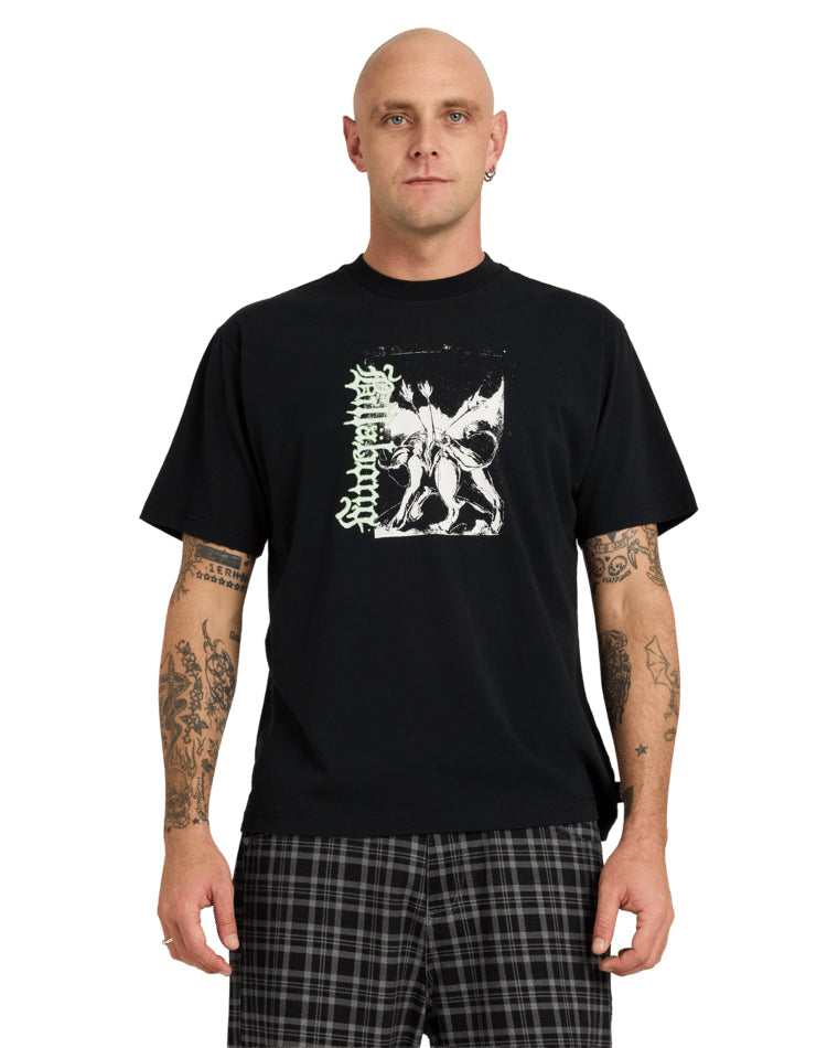 Creed Bull Short Sleeve Tee
