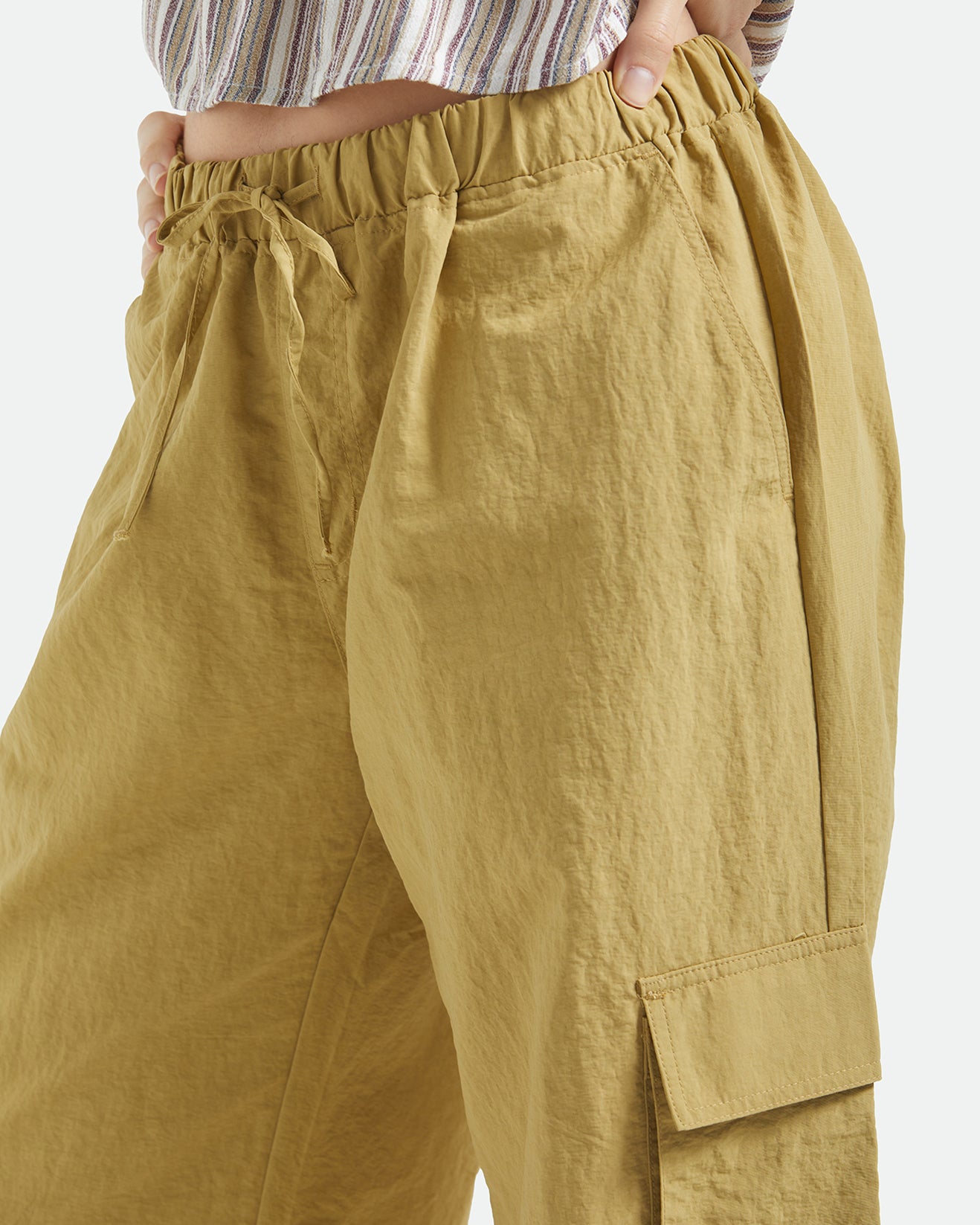 The Jett Lw Cargo Wide Leg Pant