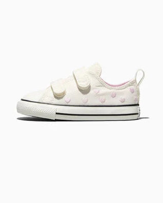 Tots Chuck Taylor Valentines 2V Low Shoe