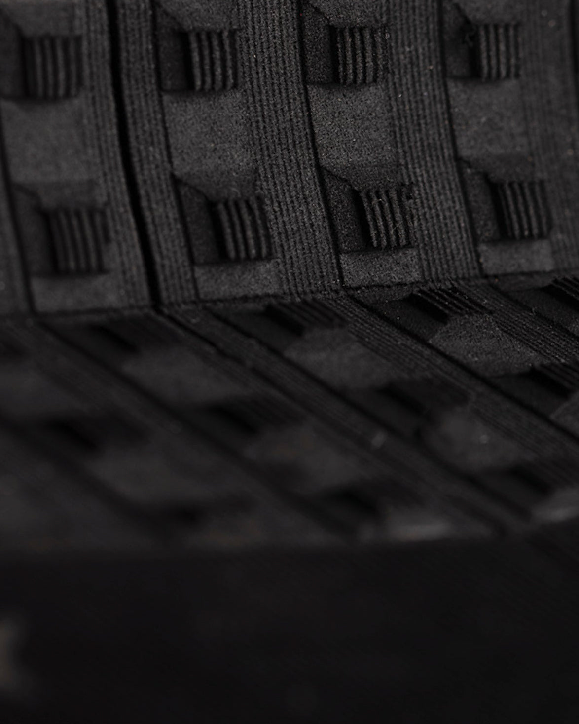 Hardware Tail Block