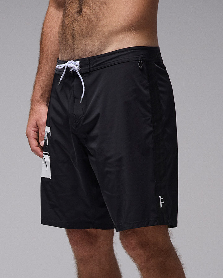 Militant 18.5inch Trunk