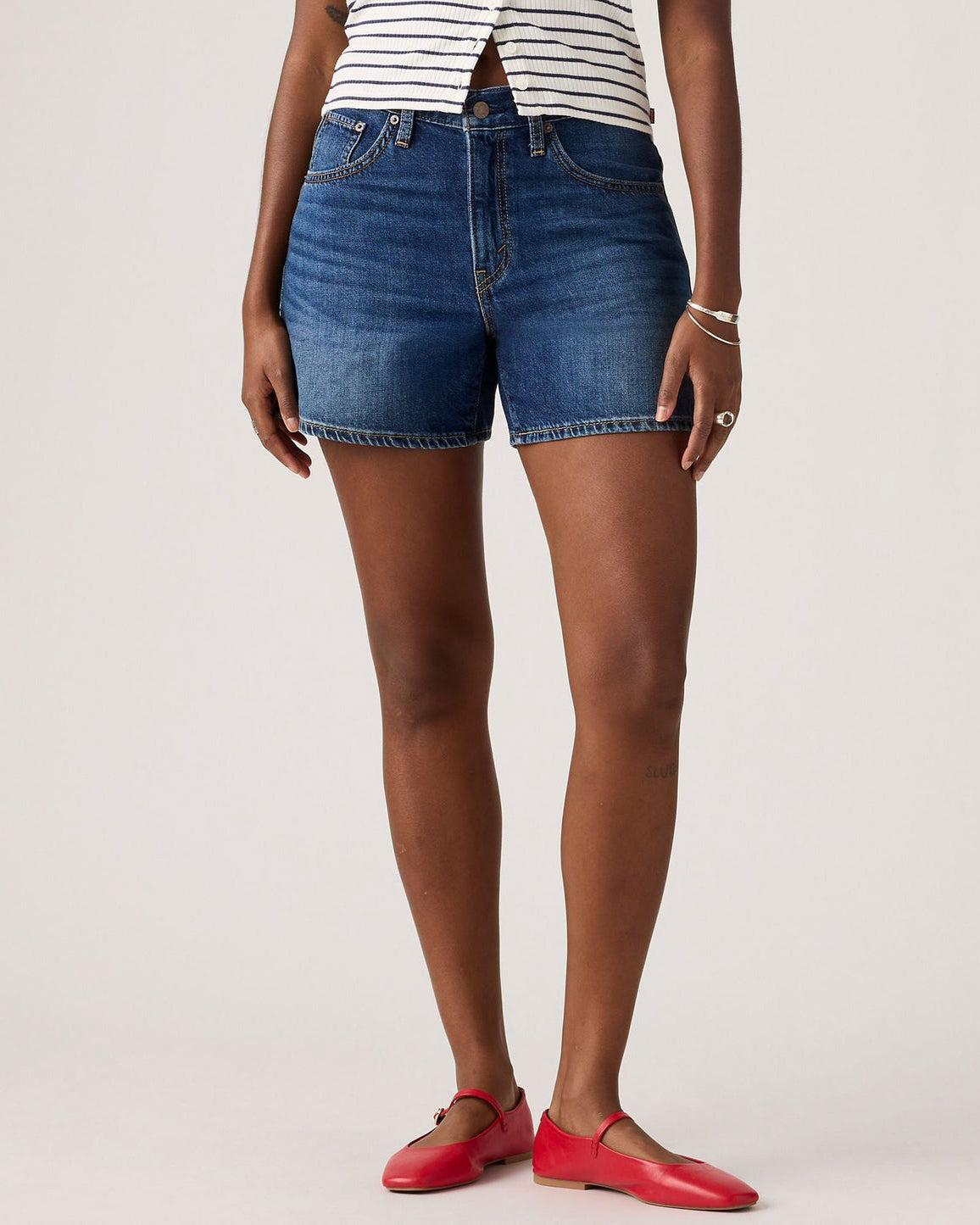 Cinch Mid-Thigh Shorts
