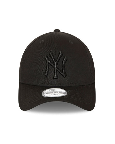 NY Yankees 9Forty Cloth Strap Cap