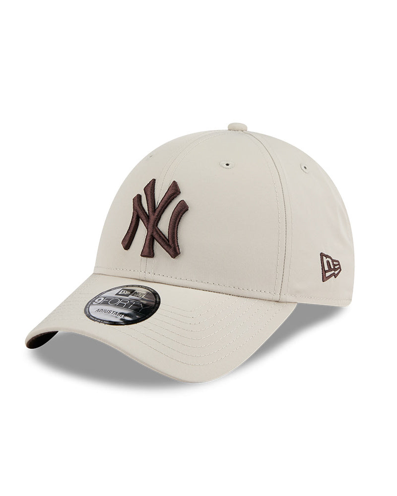 9Forty New York Yankees Snapback Cap