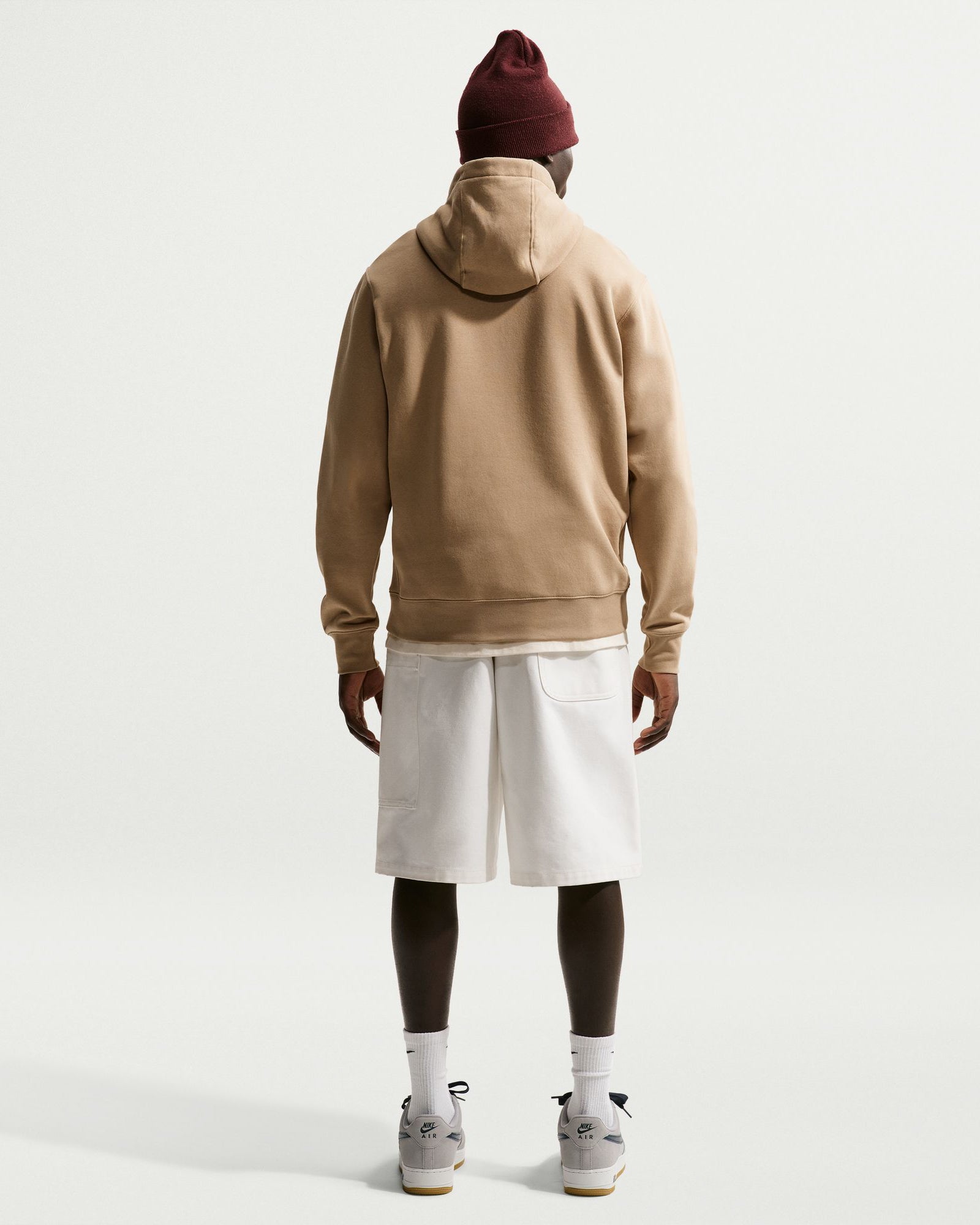 Club Hoodie Pullover