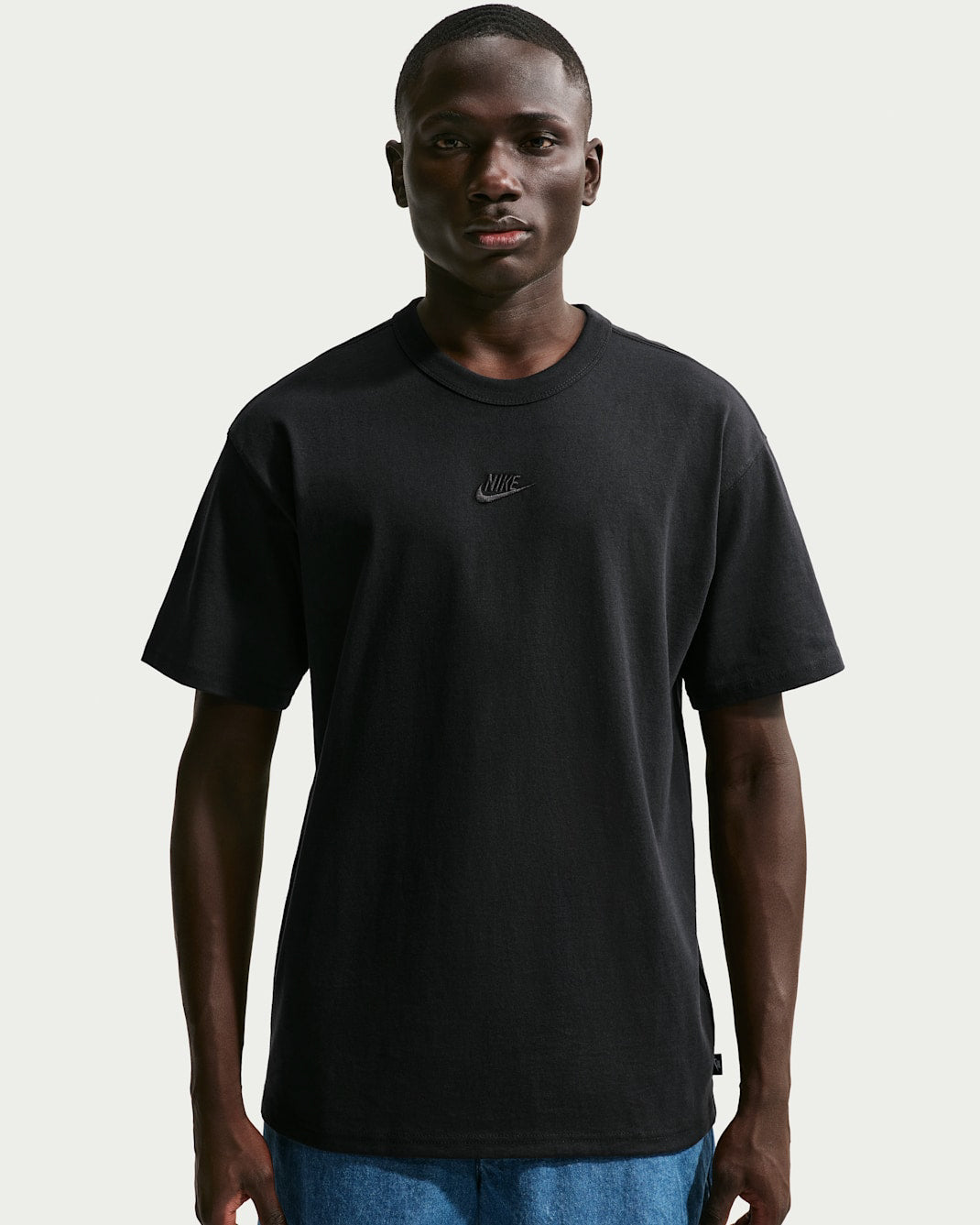 Sportswear Premium Essentials Tee
