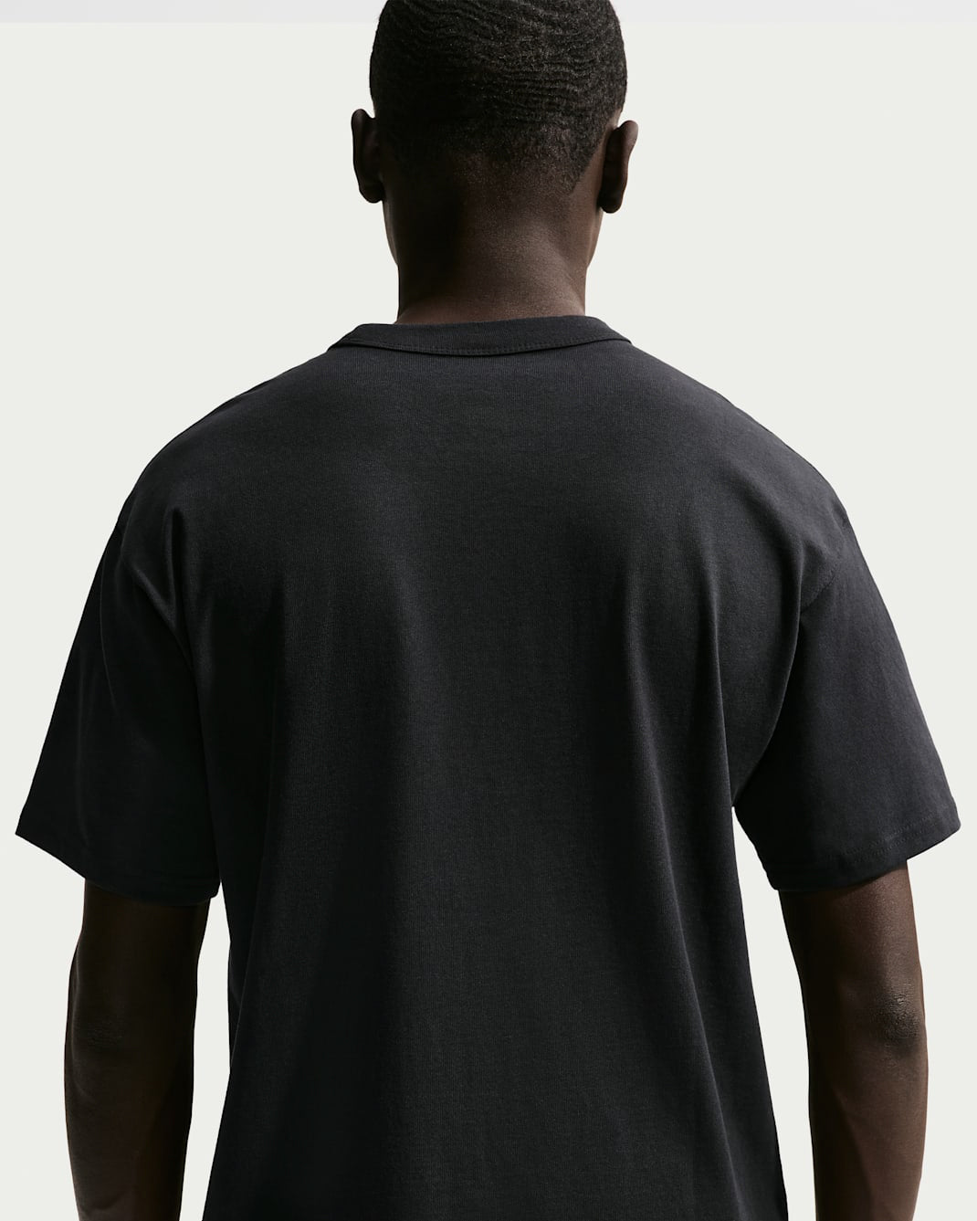 Sportswear Premium Essentials Tee