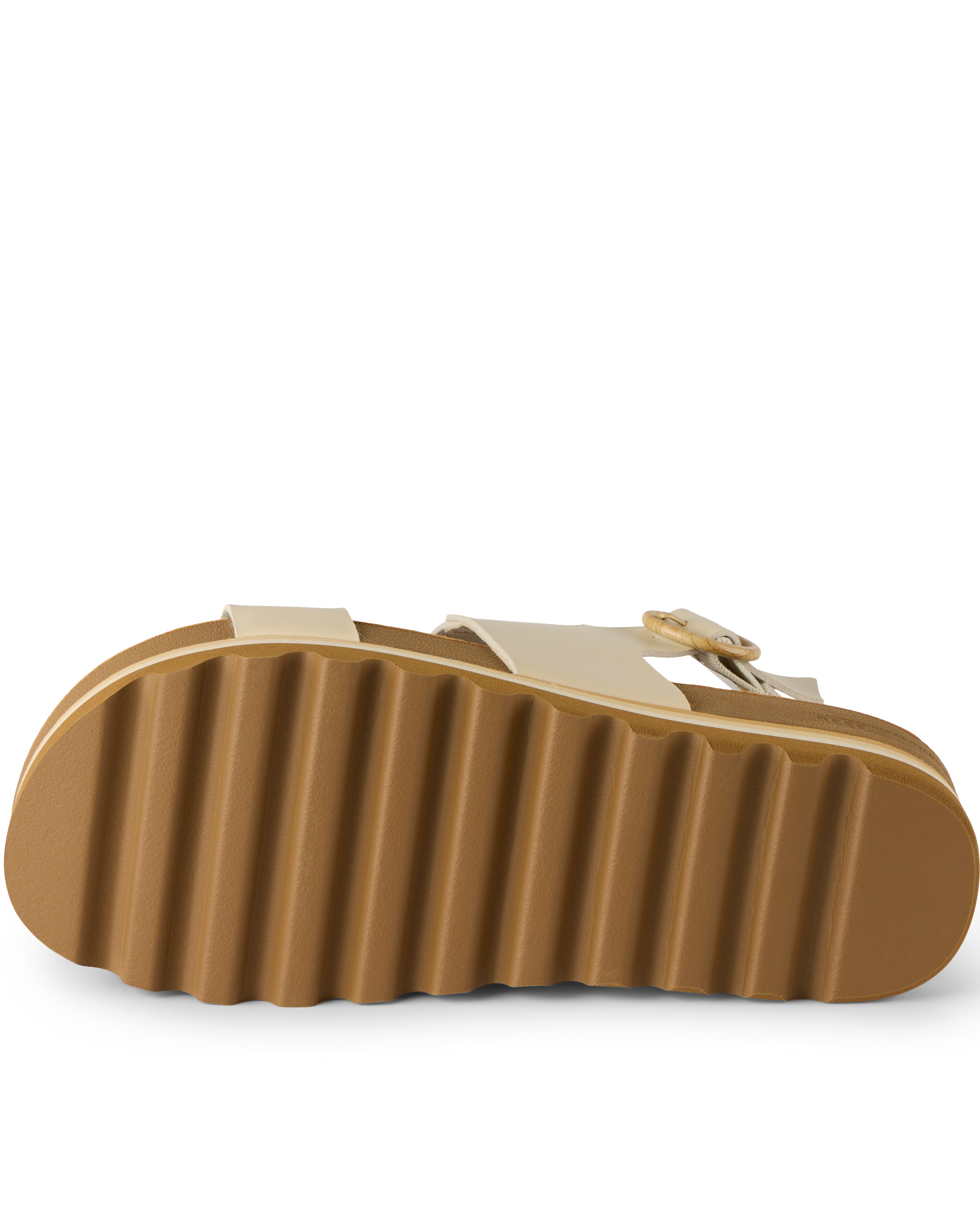Cushion Vista Hi Buckle