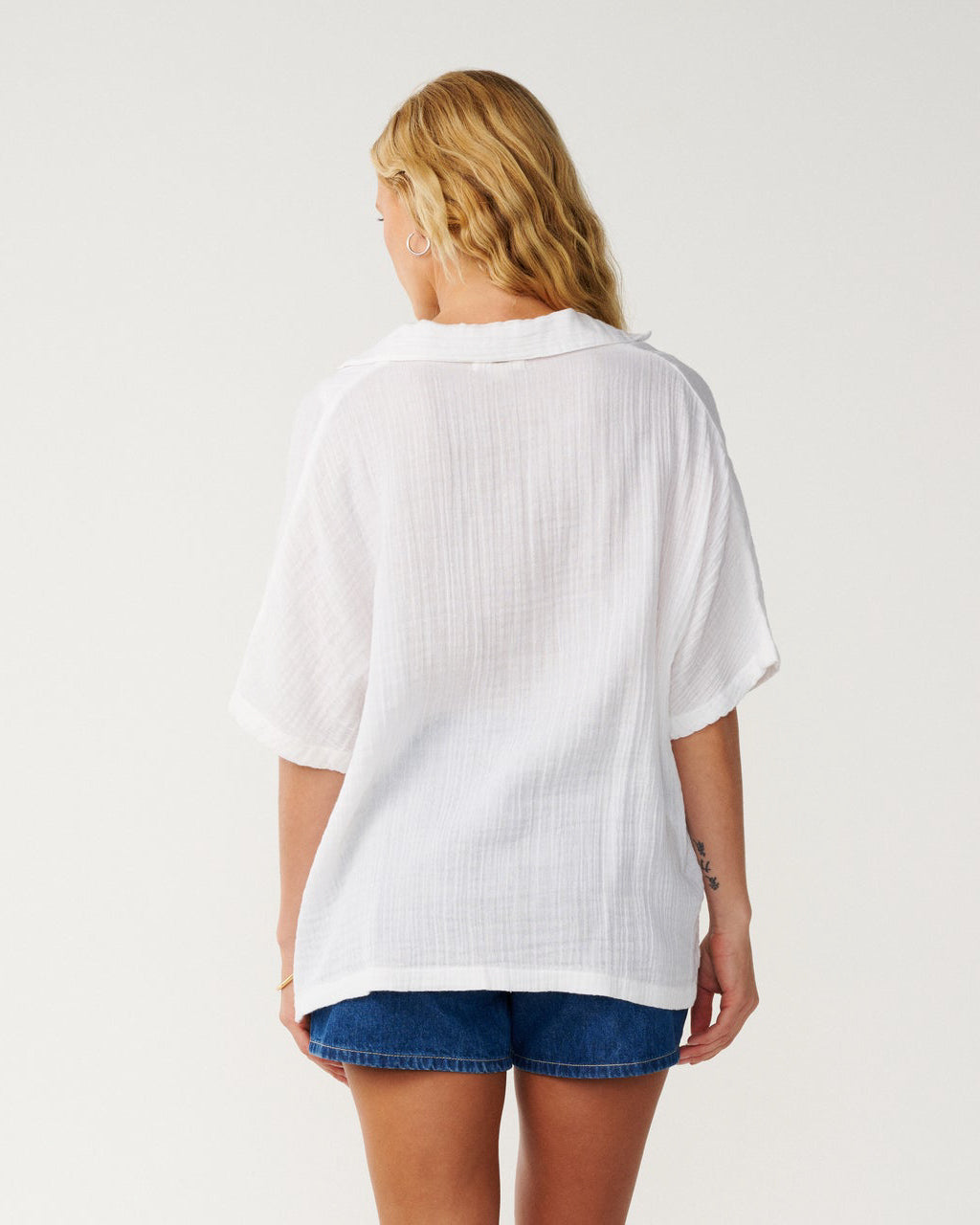 Premium Surf Short Sleeve Shirt