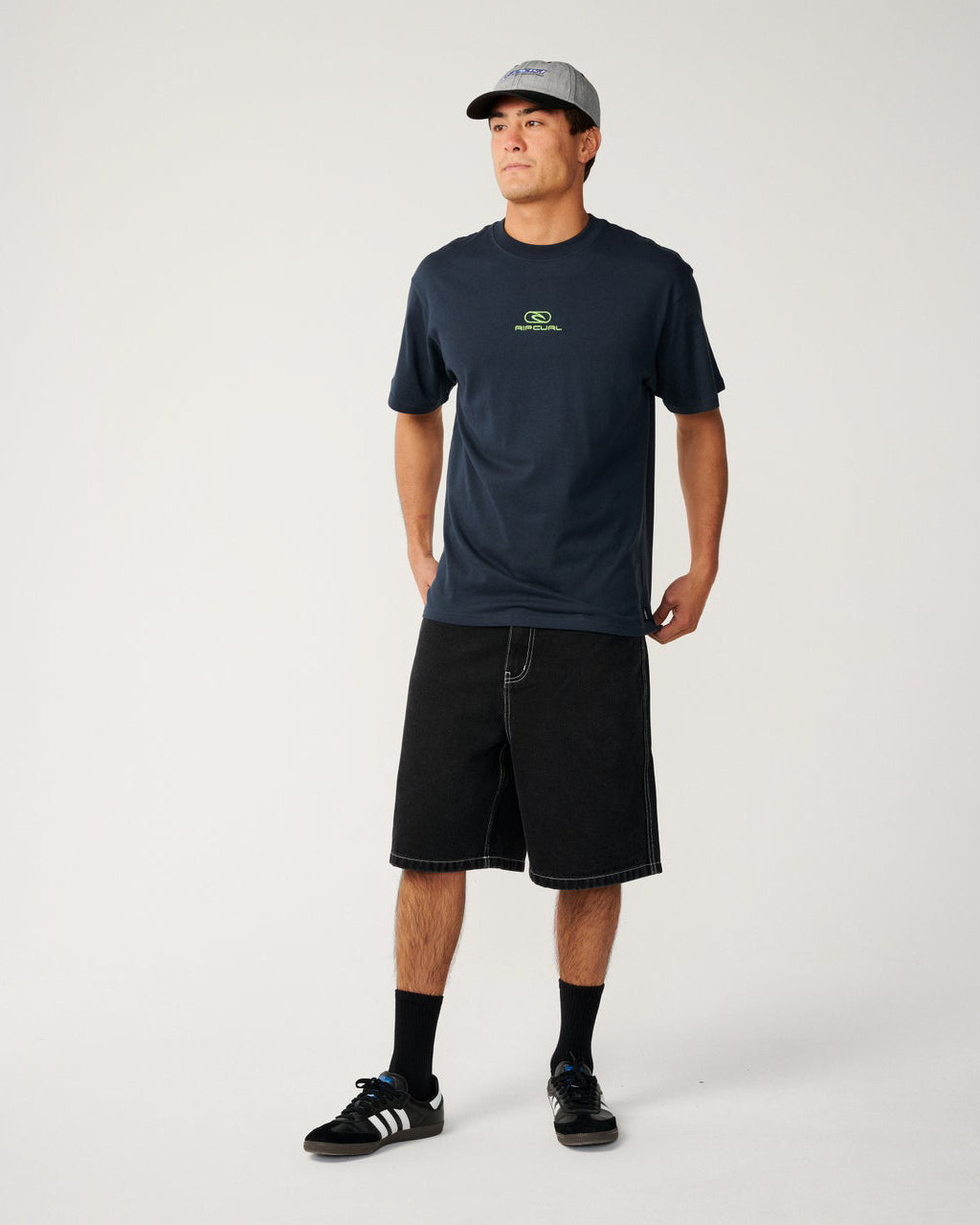 Pill Icon Tee