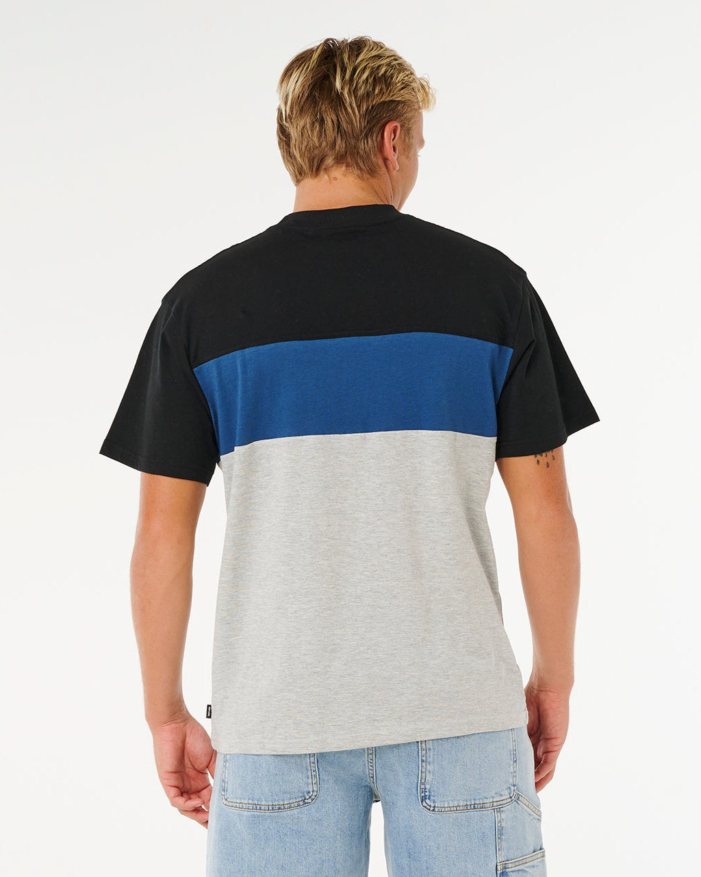 Undertow Tee