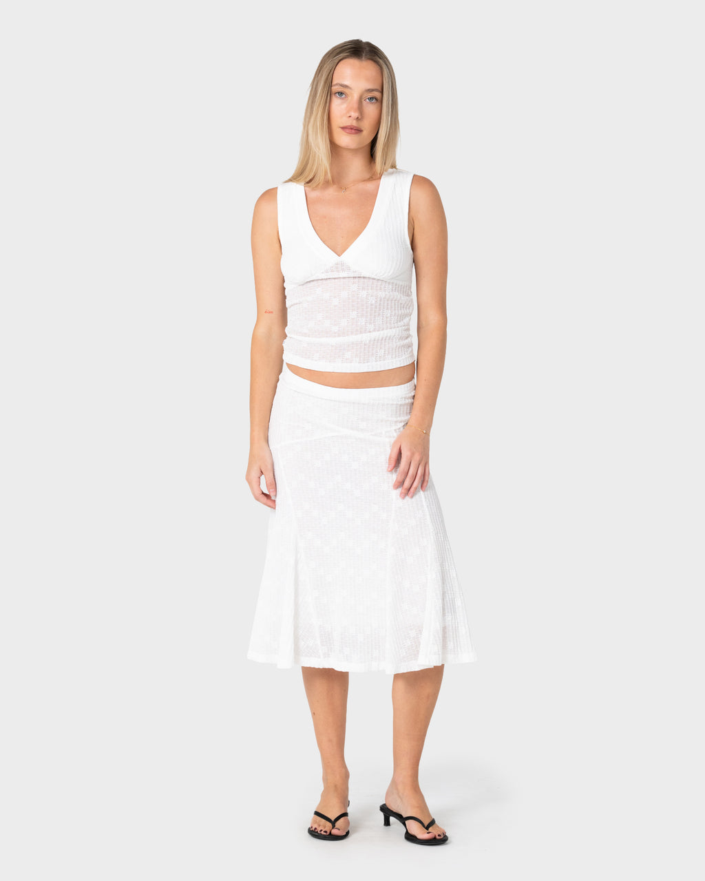 Roma Low V Lace Top