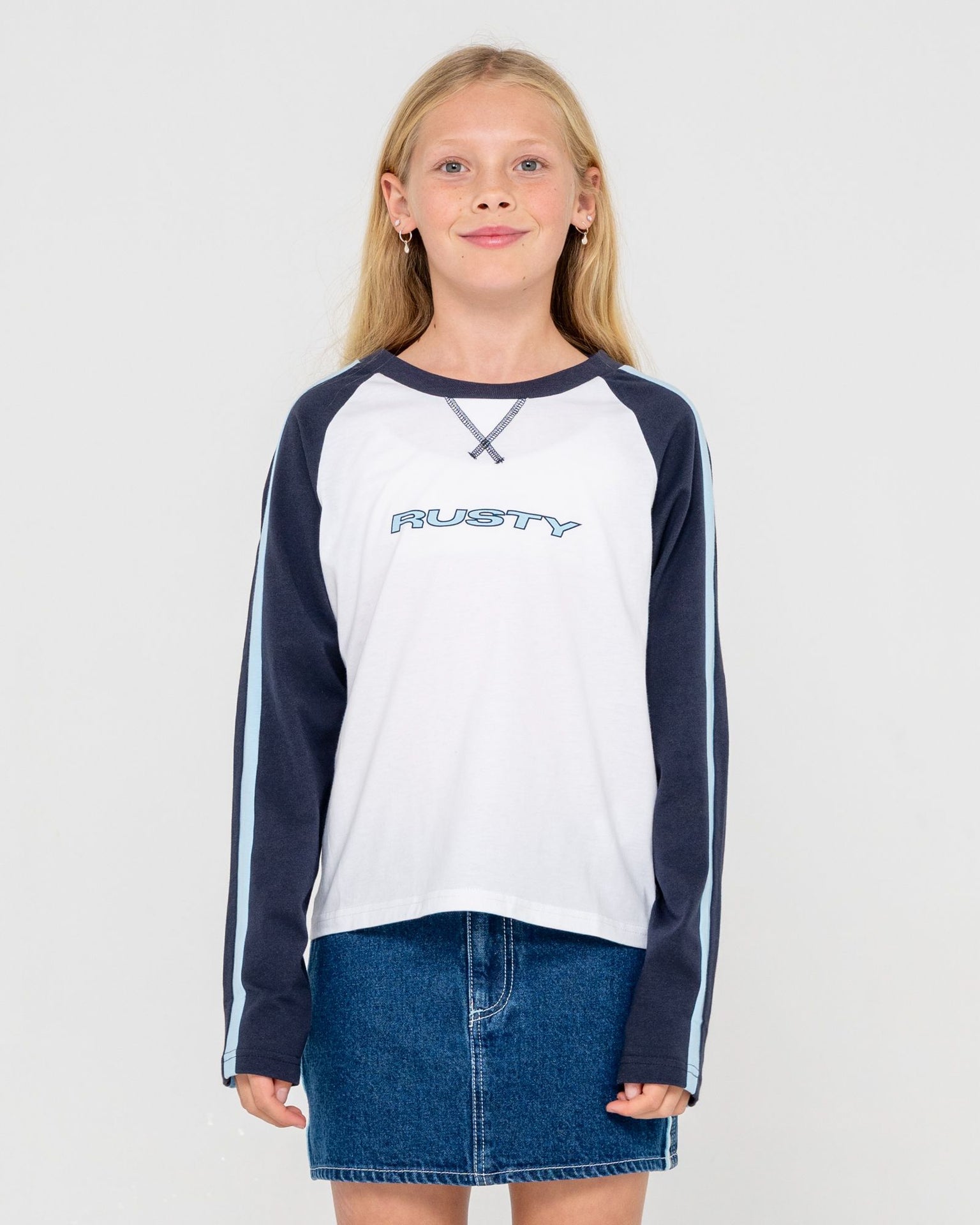 Girls Sporty R Raglan Long Sleeve Tee