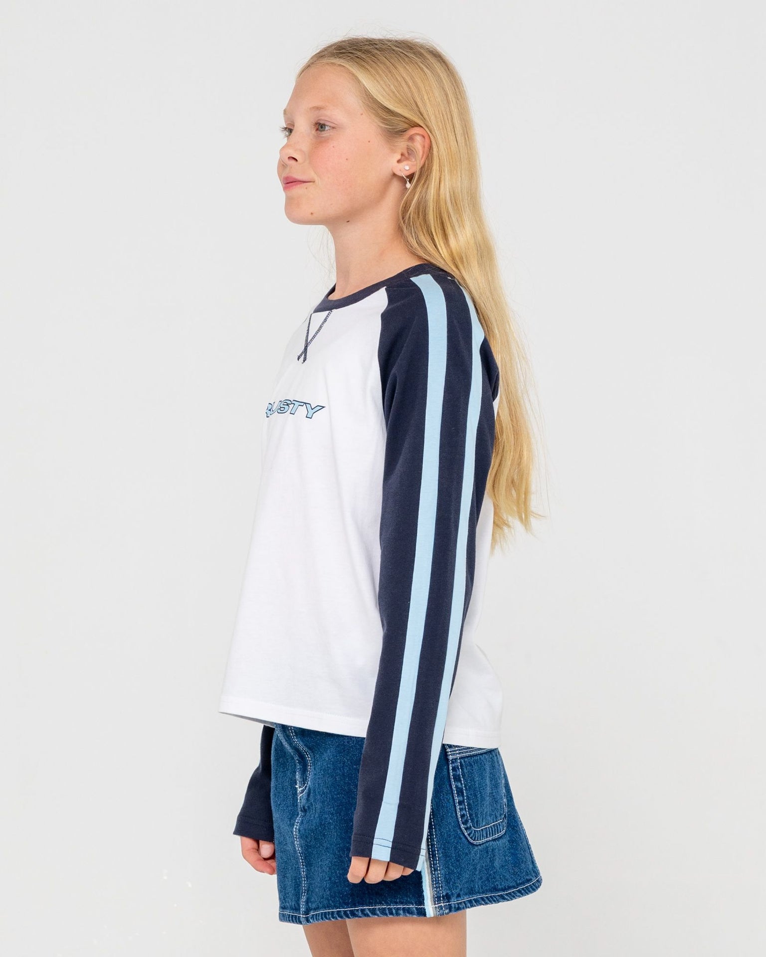 Girls Sporty R Raglan Long Sleeve Tee