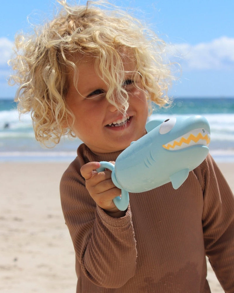 Shark Water Squirters