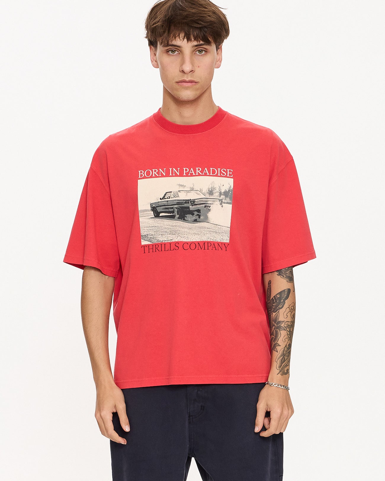 Metal and Dust Box Fit Oversize Cropped Tee