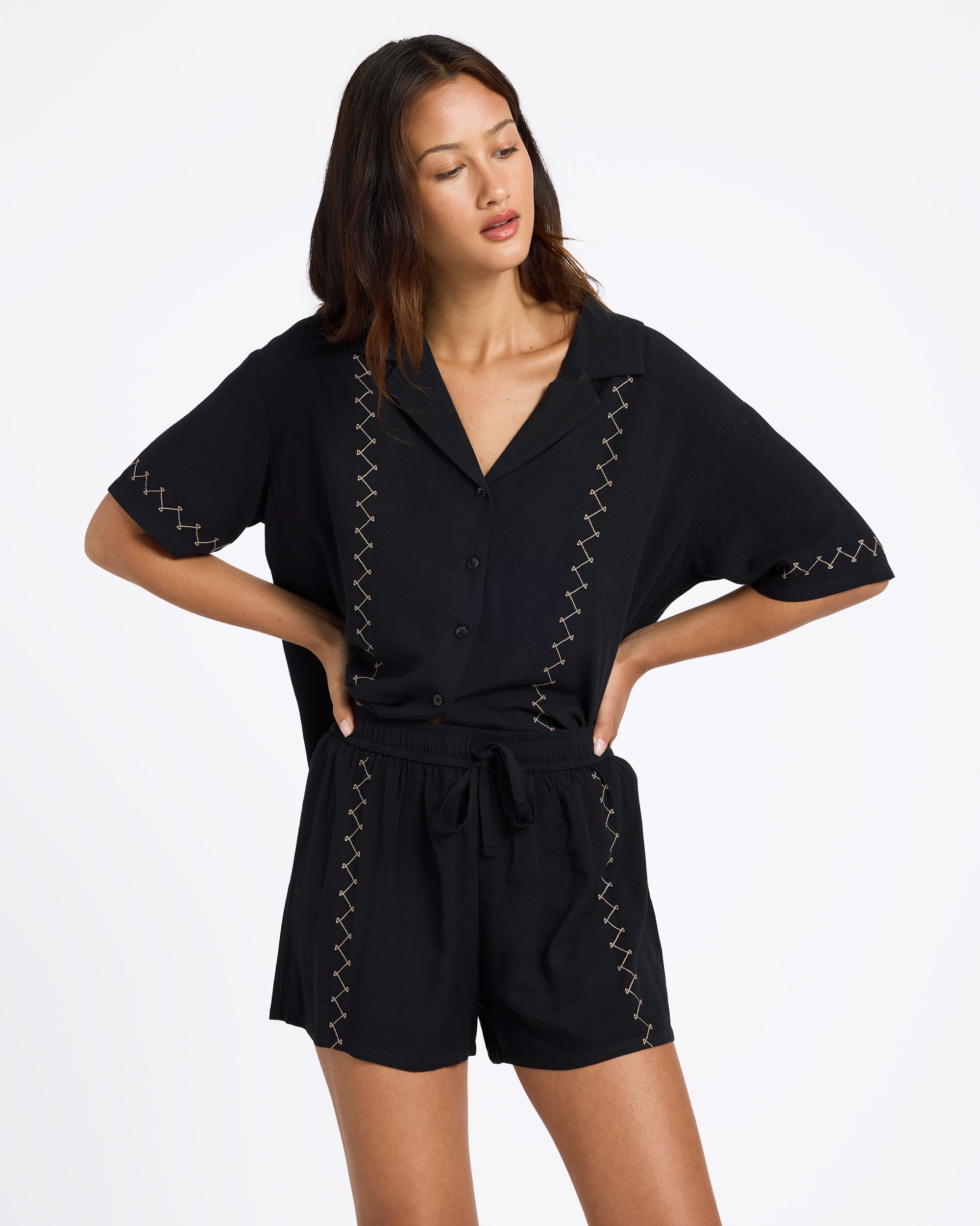 Bloomz Short