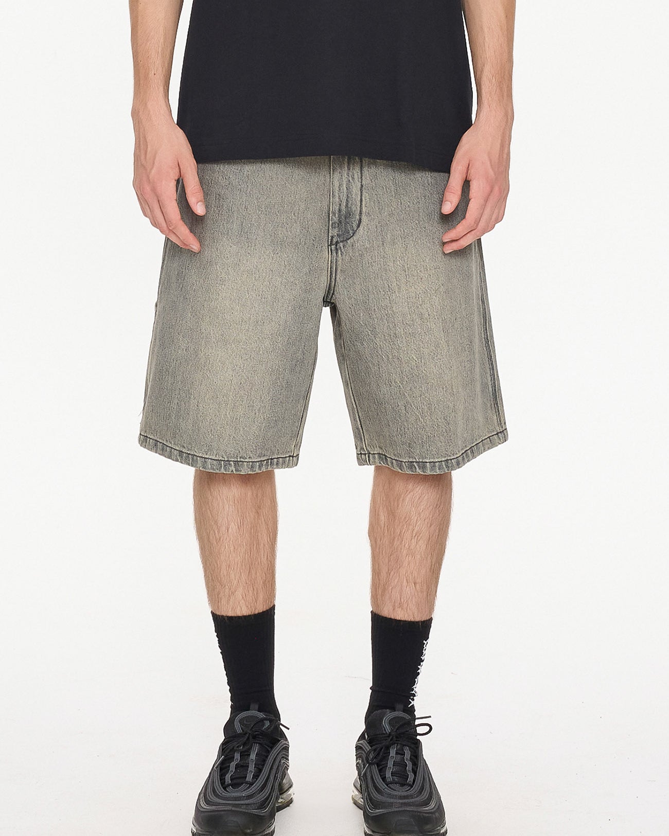 Enough Lounger Jean Short