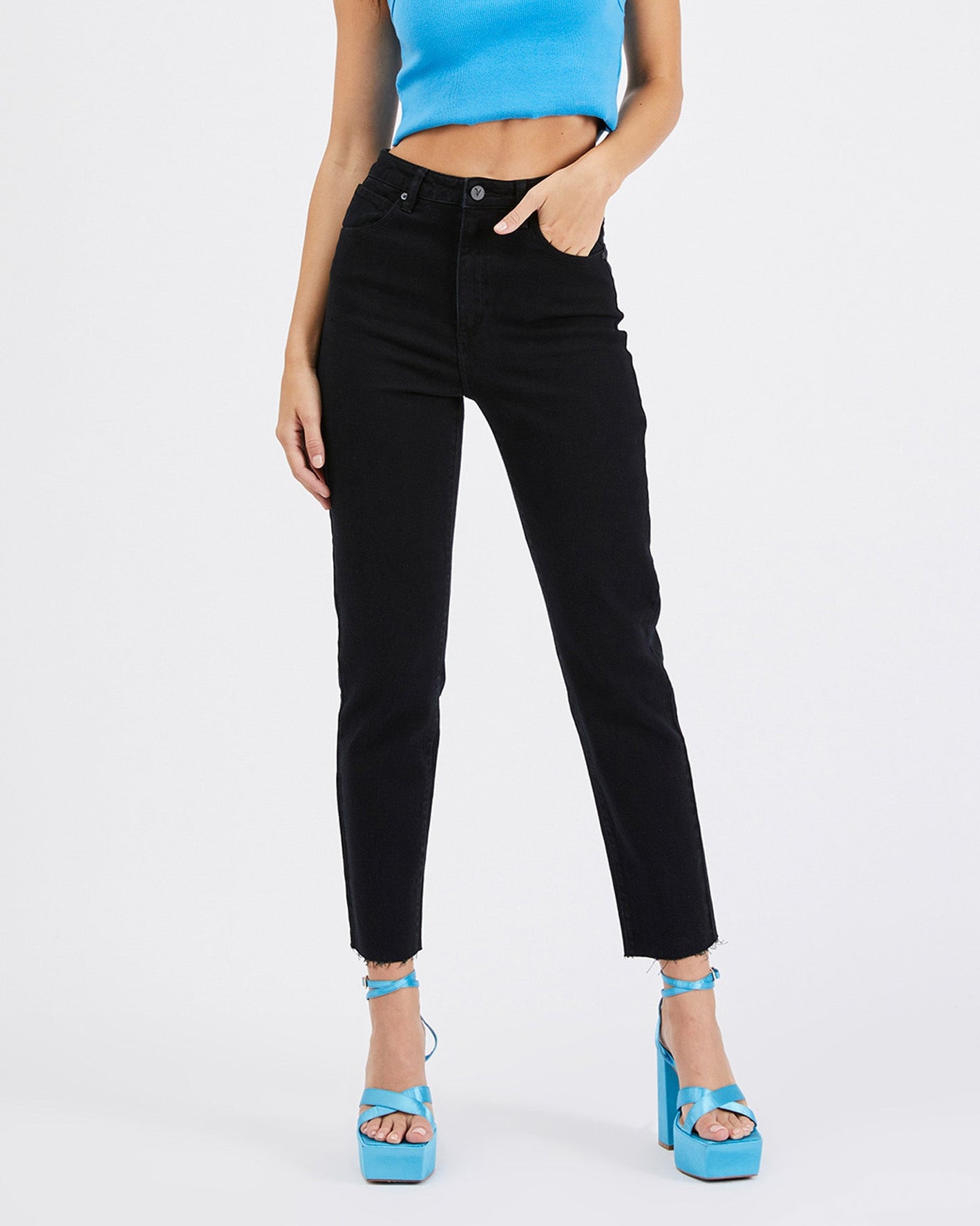A 94 High Slim Jean