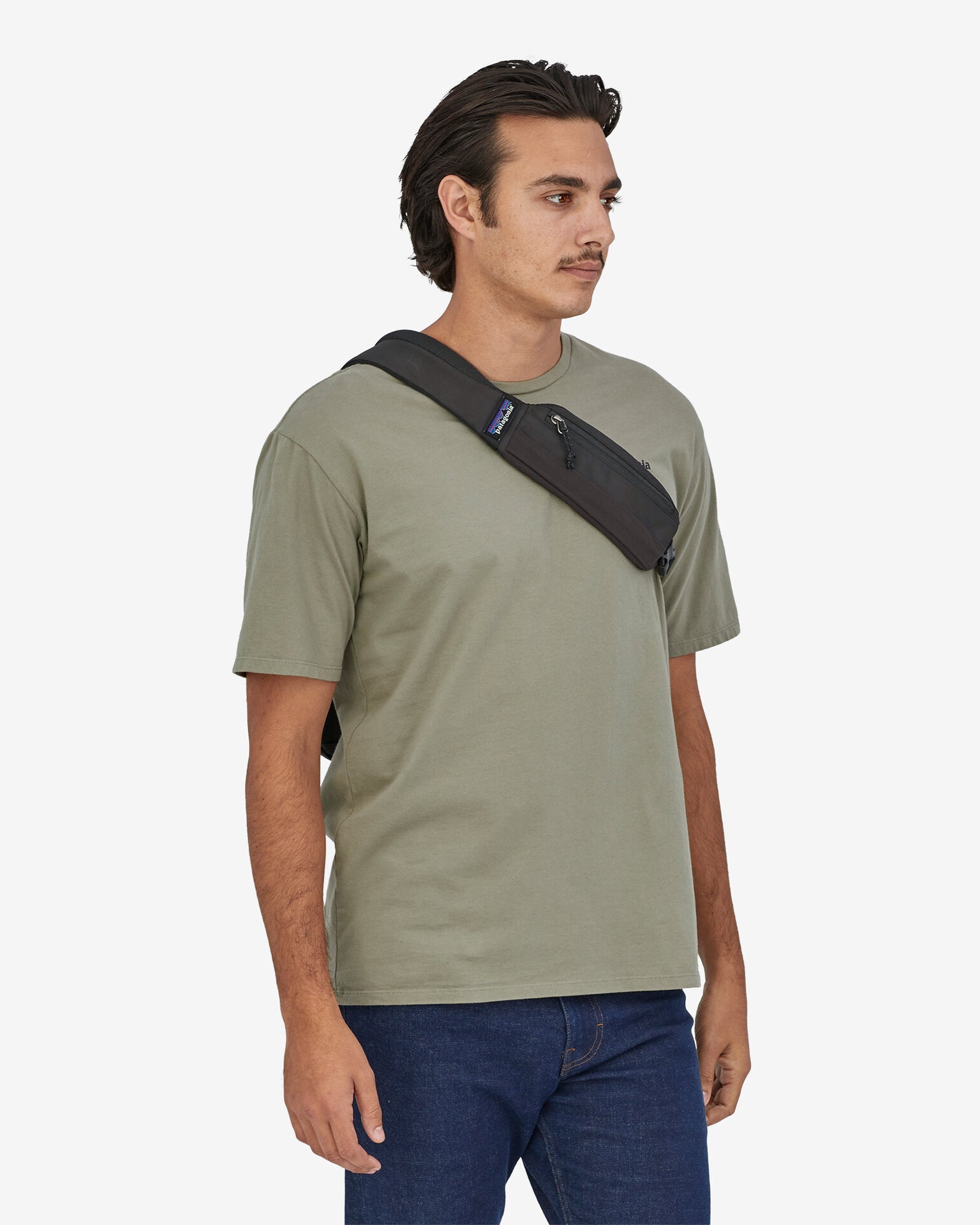 Atom Sling 8L