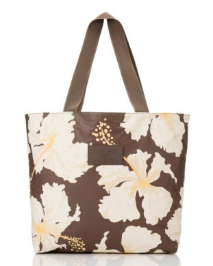 Tahaa Day Tripper Tote Bag