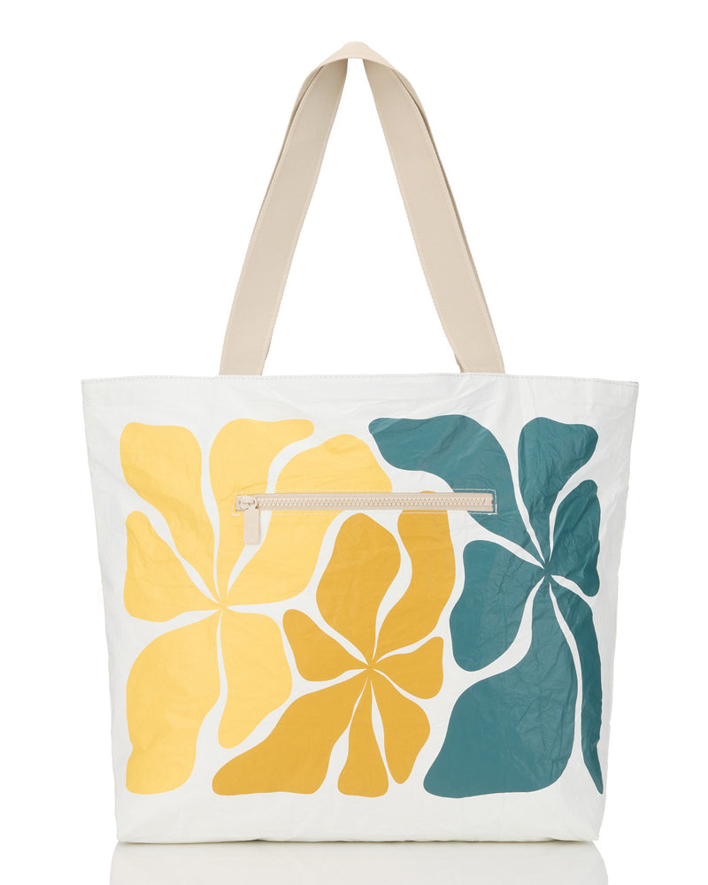 Wavy Day Tripper Tote Bag