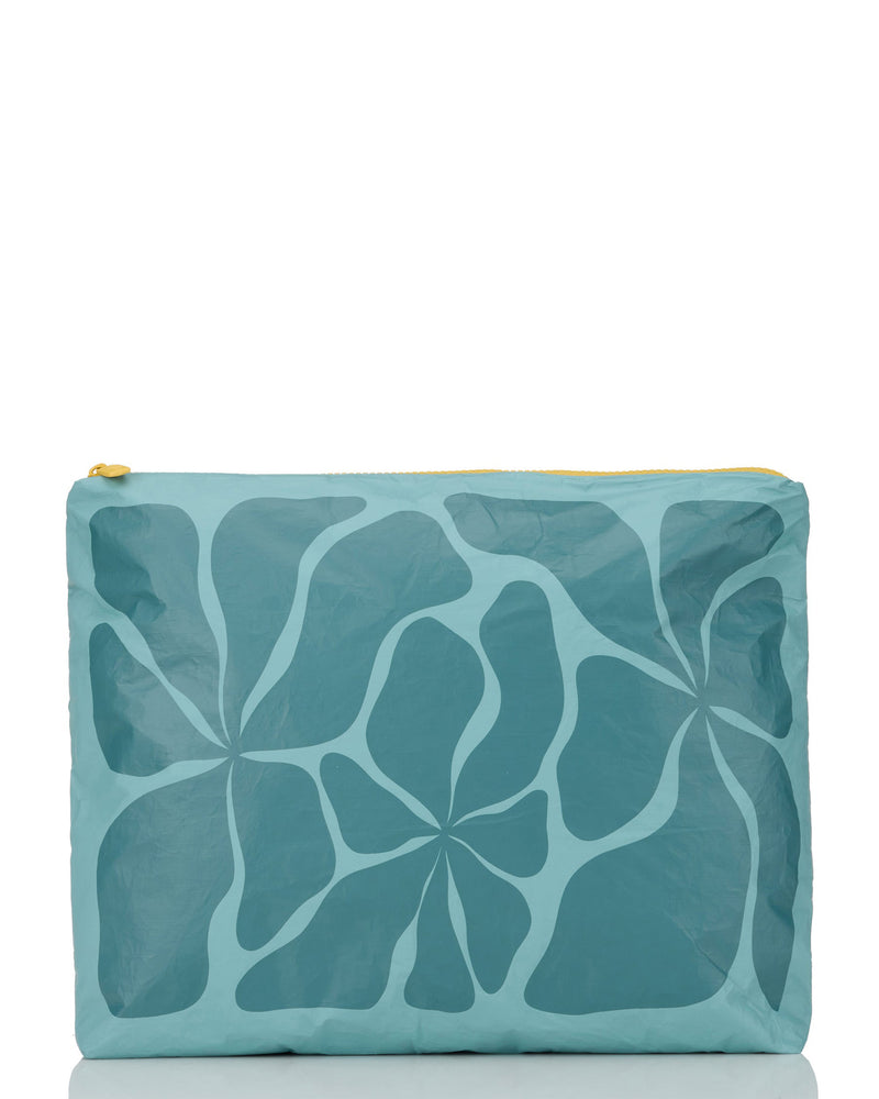 Wavy Max Pouch
