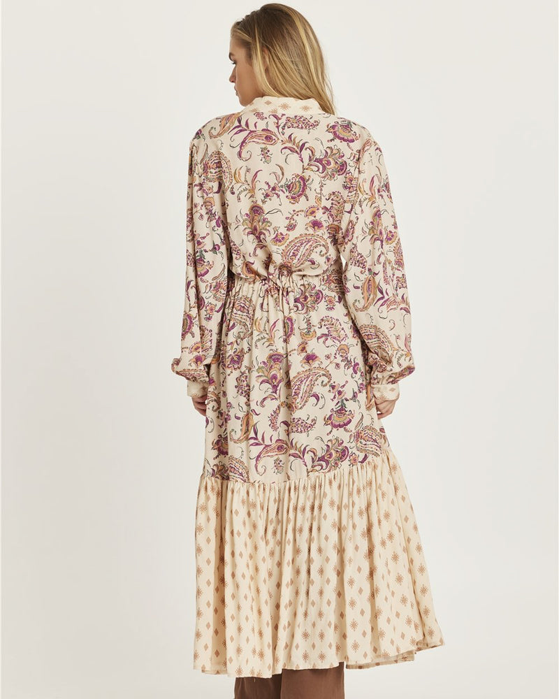 Zahara Long Sleeve Woven Kimono