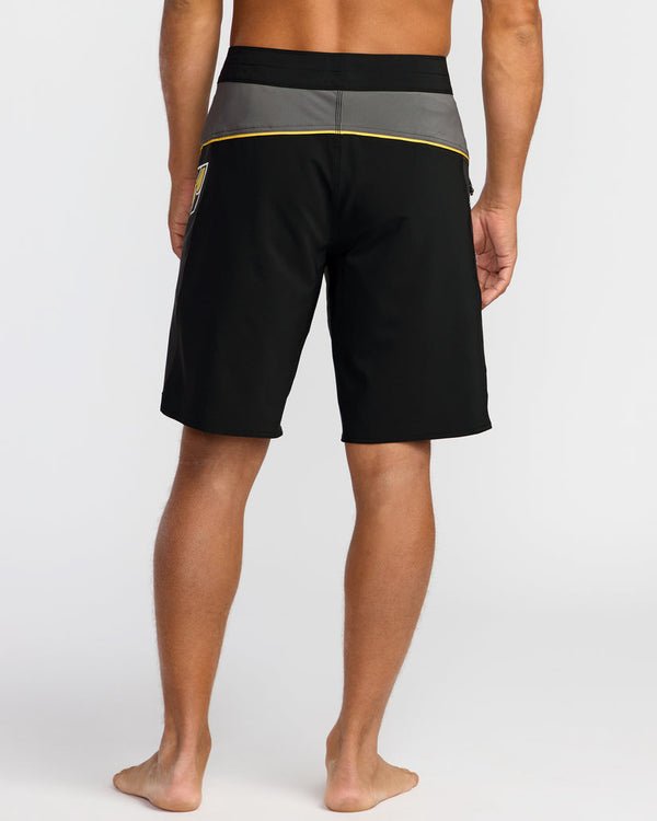 Straddie Pro Boardshort