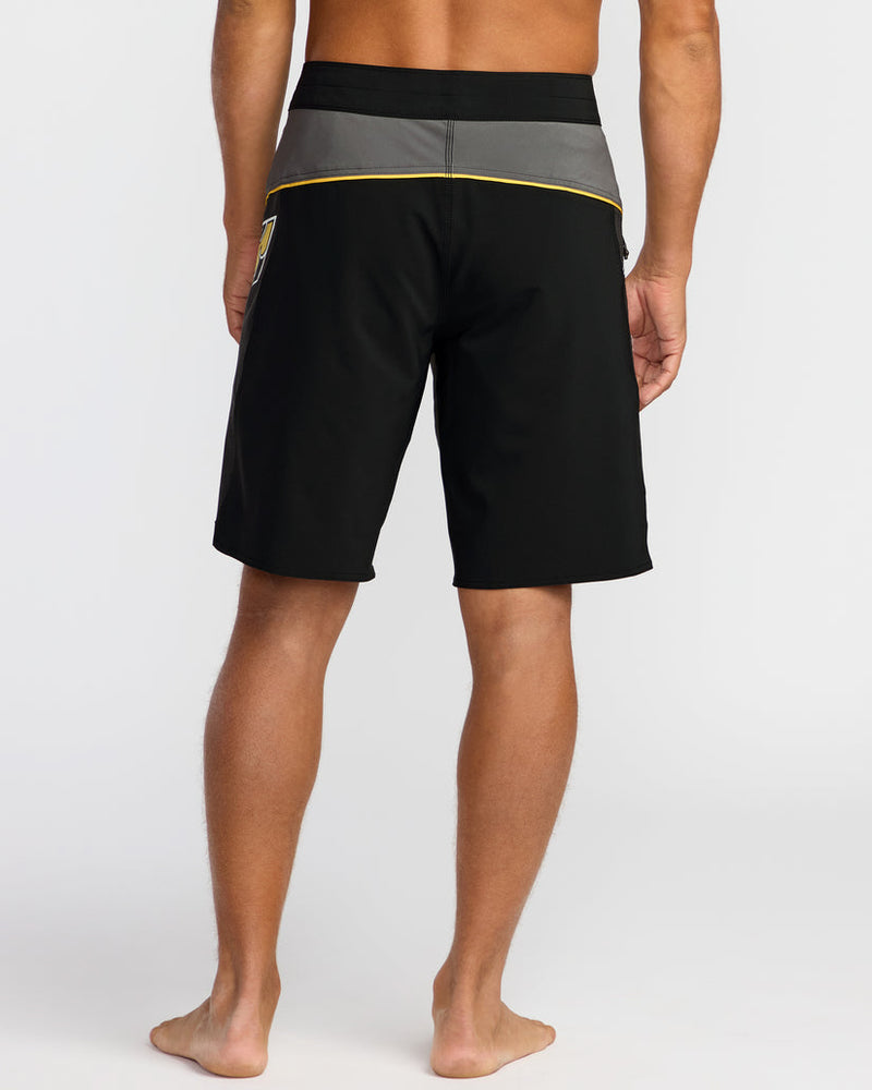 Straddie Pro Boardshort