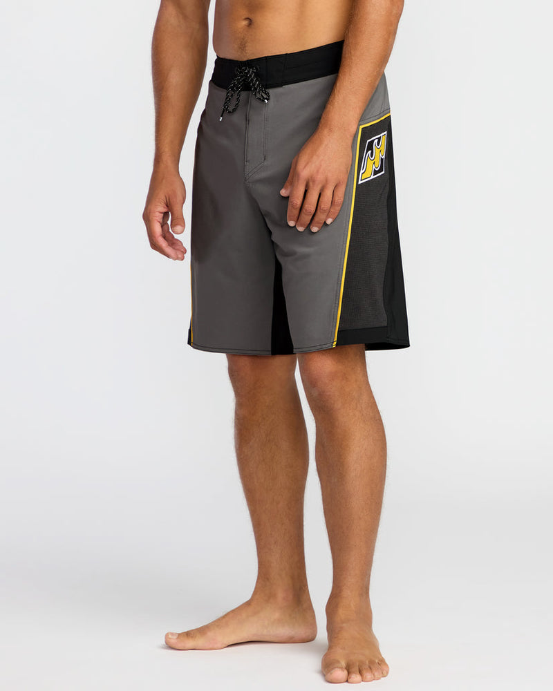 Straddie Pro Boardshort