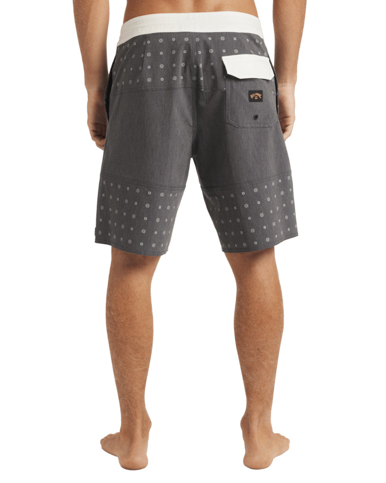 Tribong Low Tide Boardshort