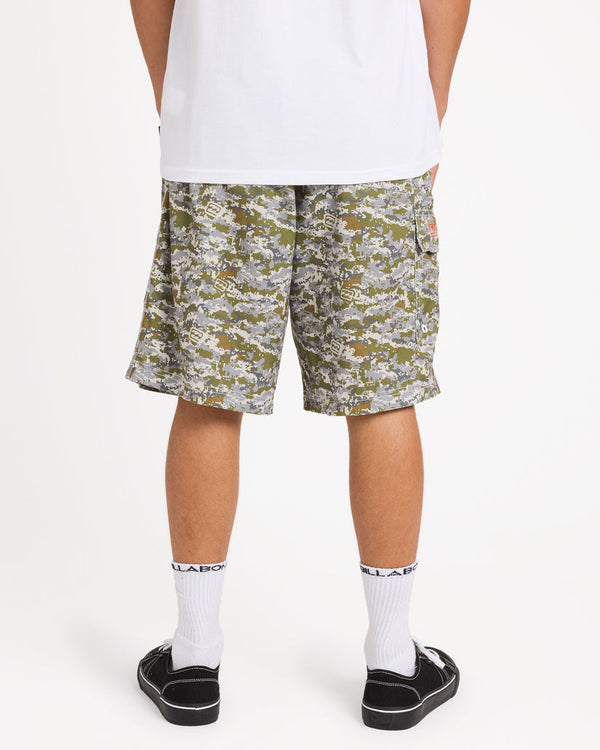 Throw On Boardshort