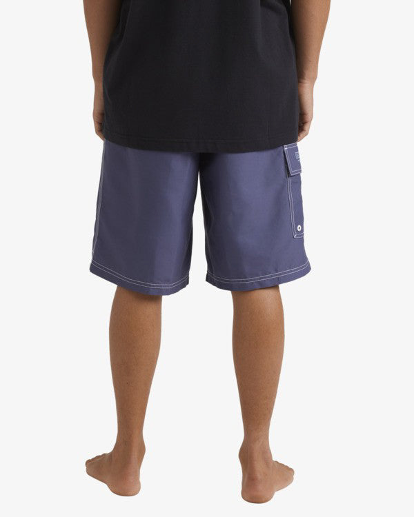 Throw On Boarshort