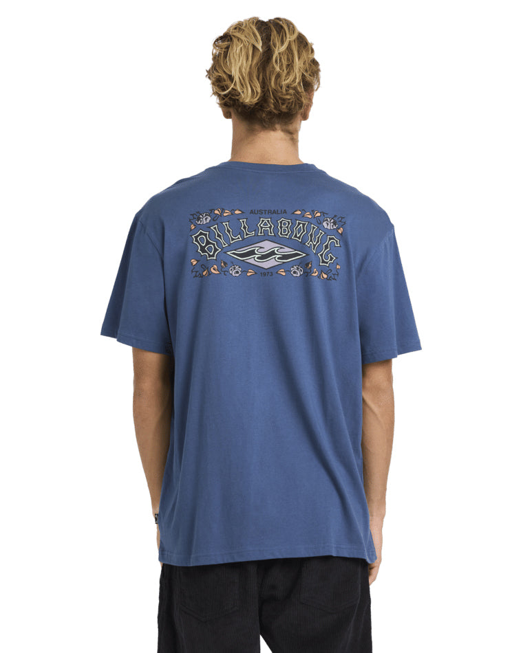 Heritage Arch Premium Short Sleeve Tee