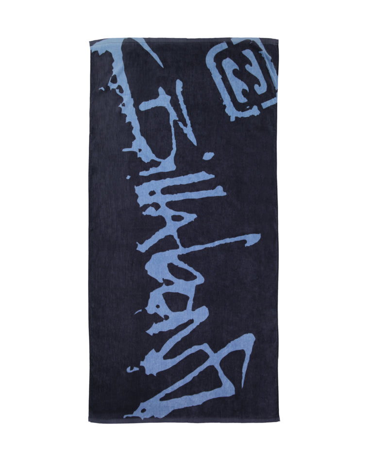 Invert Towel