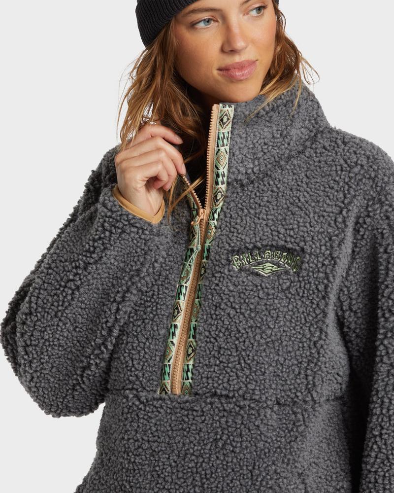 Horizon Mock Neck Fleece