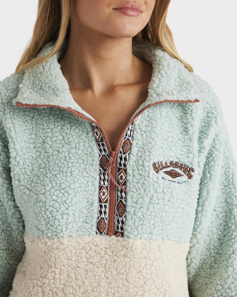Horizon Mock Neck Colorblock Fleece