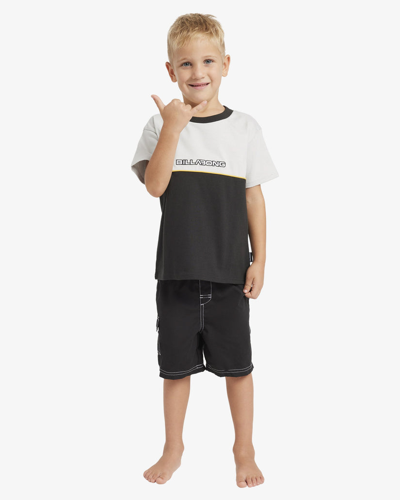 Groms Throw On Boardshort