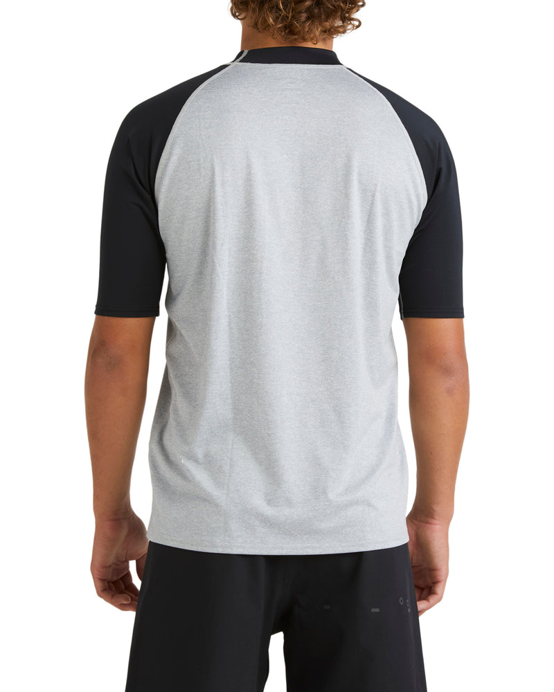 Boxed Arch Rf Short Sleeve Rash Shirt