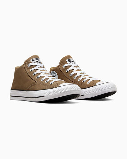 Chuck Taylor Malden Street Mid Shoe