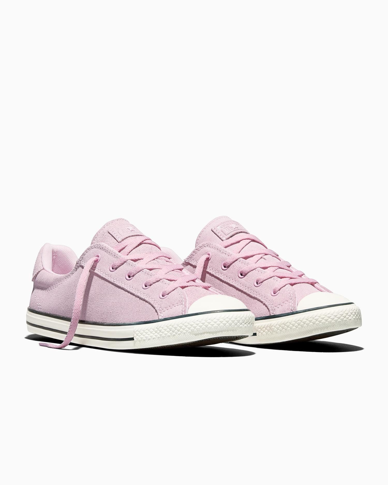 Chuck Taylor Dainty Lucky Tonal Low Shoe