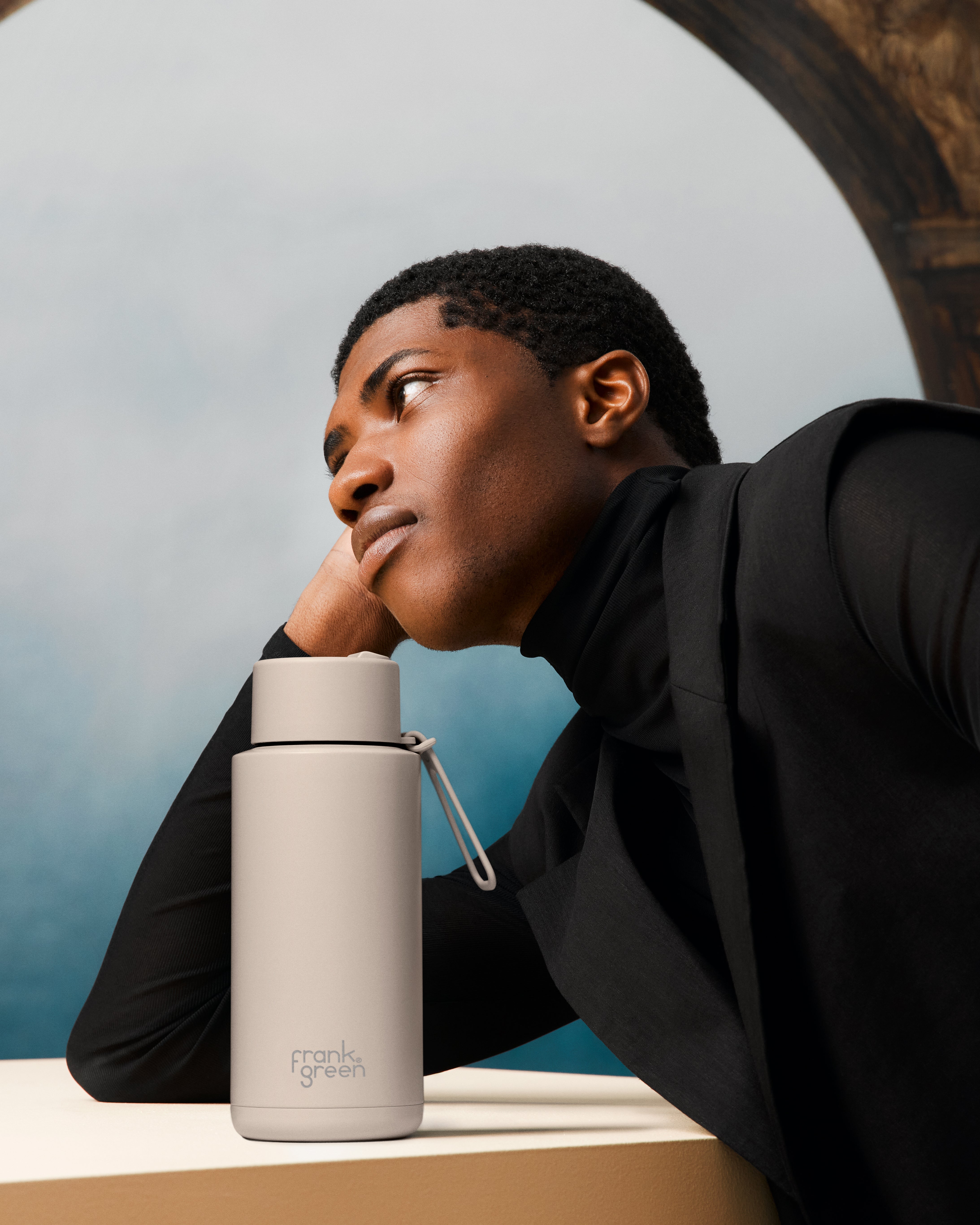 34oz Reusable Bottle With Flip Straw Lid