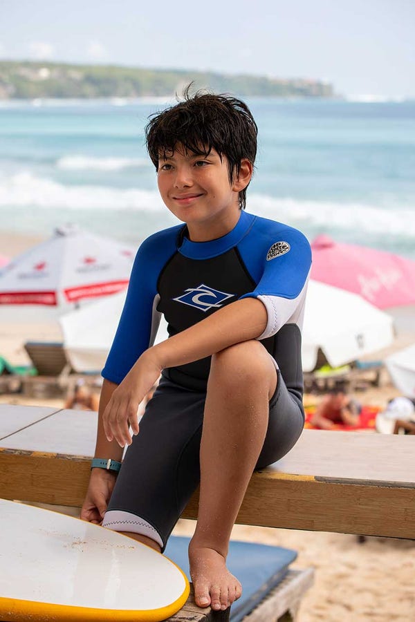 boys, quiksilver wetsuit, kids surf