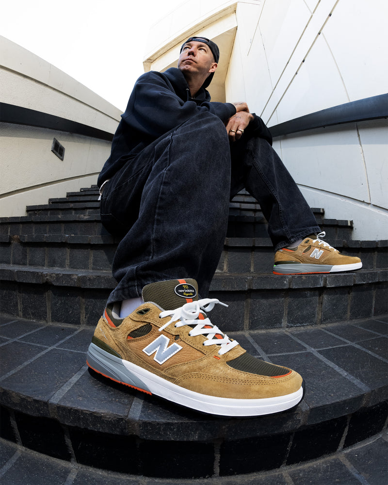 Numeric 933 v1 Shoe