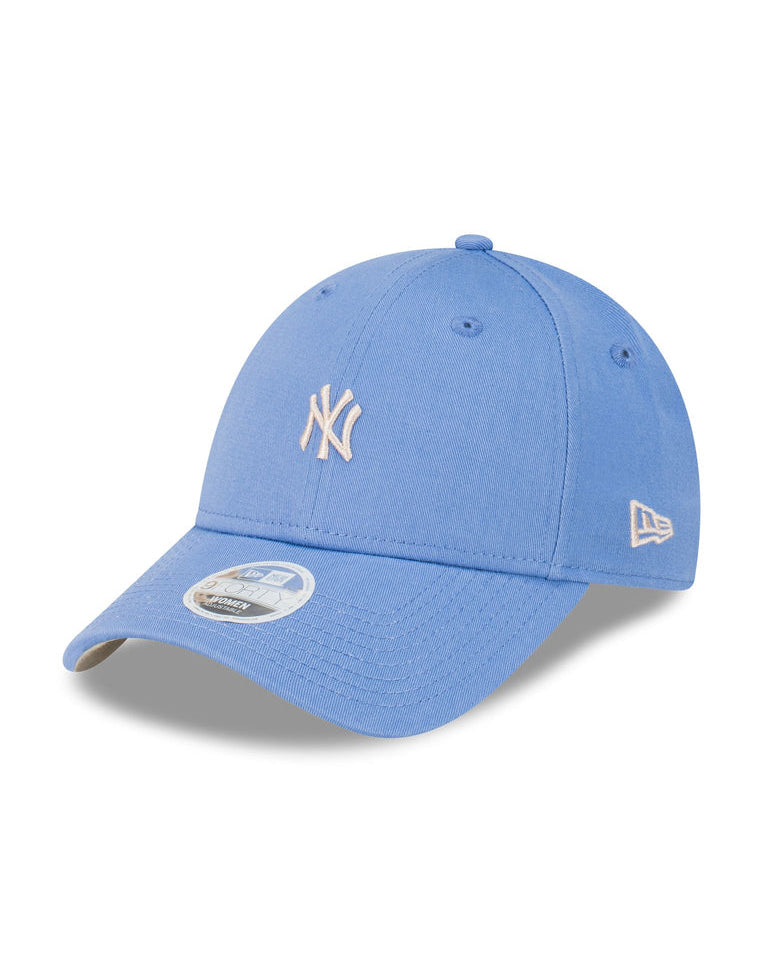 NY Yankees Womens 9Forty Cloth Strap Cap